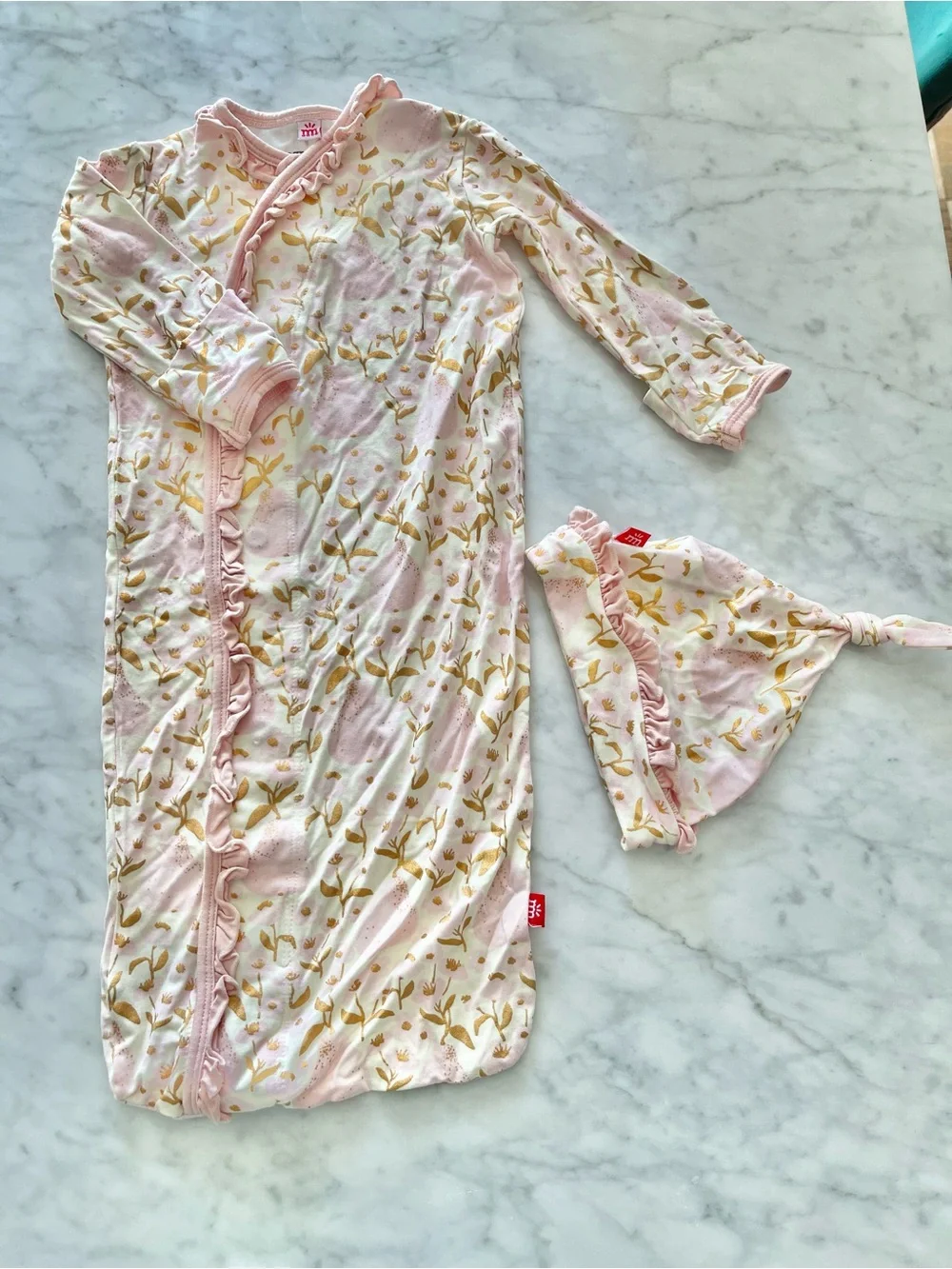 Magnetic Me Modal gown & hat newborn-3 months